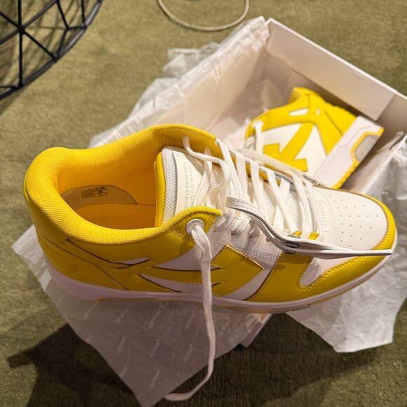 Brand New | Off-White | Out-Of-Office Lowtops - Picture 2 of 7